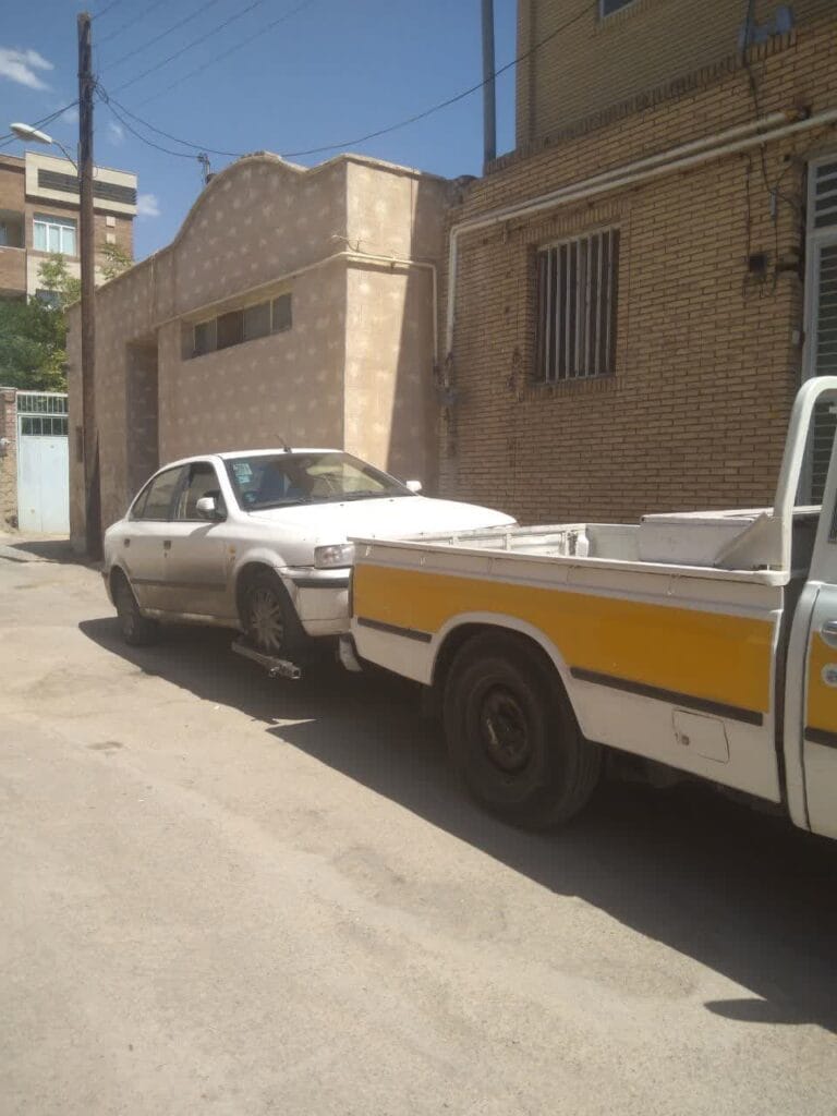 یدک کش و امداد خودرو زرند