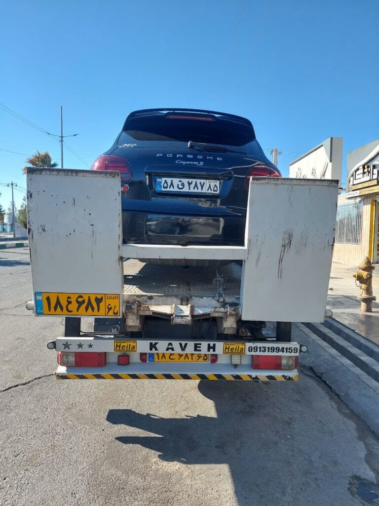 حمل خودرو از تبریز به بم